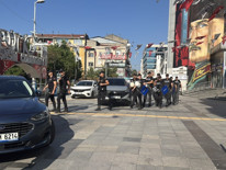 İzmit Belediyesine yönelik yolsuzluk soruşturmasında çok sayıda gözaltı