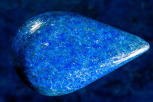 Lapis Lazuli Taşı Nedir, Nerelerde Ve Nasıl Bulunur? Lapis Lazuli Taşı Nasıl Anlaşılır? Özellikleri Ve Faydaları