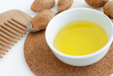 Badem Yağı Saça Nasıl Uygulanır, Faydaları Nelerdir?