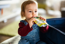 Bebek mamaları obeziteye davetiye çıkarıyor olabilir mi?