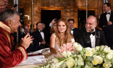 Esma Sultanda görkemli bir düğünle evlenmişlerdi...