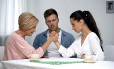 Gelin Kayınvalide Çatışmasının 11 Nedeni