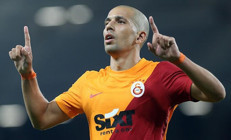 Galatasarayın yıldızı Feghouliden Türk vatandaşlığı hamlesi Yerli statüsünde oynayabilir mi