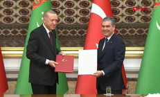 Türkmenistanda tarihi gün İmzalar atıldı... Cumhurbaşkanı Erdoğandan flaş mesajlar