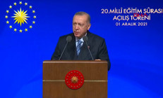 Cumhurbaşkanı Erdoğan açıkladı Öğretmenlerle ilgili tarihi kararlar: Sözleşmeli öğretmenler ve maaş artışı...