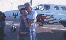 Eski pilotu konuştu: Aynı anda iki sevgilisi vardı, biri yarı yaşındaydı