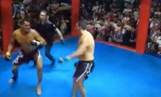 Brezilyada politikacılar ringe çıktı... Görüntüler viral oldu