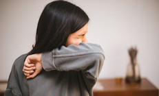 Omicron varyantı ile semptomlar değişiyor... Test yaptırmıyorlar ve bulaş artıyor