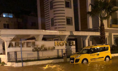 Marmariste, 24 saatte metrekareye 170,5 kilogram yağış düştü