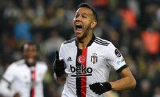 Josef 1 maç sonra 1 yıl daha Beşiktaşta