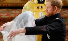 Çıplak görüntüleri dünyaya yayılmıştı: Ne mutluluğu Gözüne far tutulmuş tavşan gibi