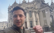 Zelenskiden yeni açıklama Silahları bırakmayacağız