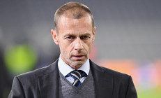 Aleksander Ceferin resti çekti