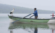 Muhteşem dostluk: Yaren Leylek ve balıkçı Adem Amca 11. yılda da buluştu