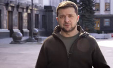 Zelenskiden yeni açıklama: Kievde sokağa indi,