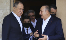 Moskovada tarihi görüşme Çavuşoğlu, Lavrov ile bir araya geldi