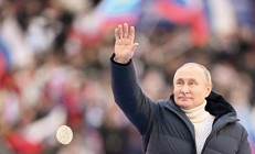 Putin kurmaylarını topladı: Savaşa devam mı tamam mı toplantısı...