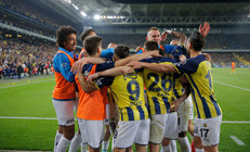 Fenerbahçe 2-0 Galatasaray (Maçın özeti)