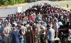 Suriyelilerin bayram izni kısıtlandı: Sadece 2 gruba hak tanındı
