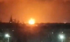 Rusya güne bu görüntü ile uyandı... Akaryakıt deposu ve askeri tesis peş peşe alevlere teslim oldu