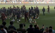 Trabzonspordan Medical Park Stadında 20 bin kişilik antrenman Ahmet Ağaoğlundan taraftara çağrı