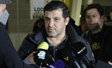 Son Dakika: Galatasarayda yönetici Nihat Kırmızı’dan Domenec Torrent açıklaması Bu adama 1 sene sabır gösteremedik