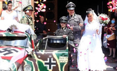 Tepki yağıyor: Nazi temalı düğünde Hitlerin saltanatını kutladılar