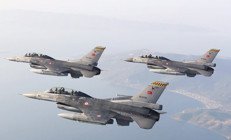 ‘Türkiye’ye F-16 silahları için onay verin’