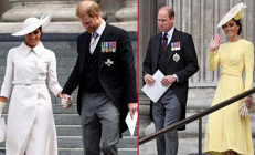 Harry ile Meghan iki yıl sonra ilk kez: Gittikleri gibi döndüler