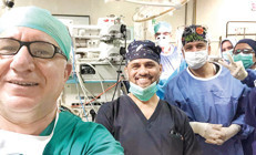İyi olacak hastanın ayağına Türk doktor gitti 4 bin kilometrelik kalp yolculuğu