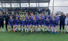 Tarihe geçecek olay Sahadaki futbolcu kadın mı, erkek mi tartışması