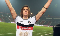 Atınç Nukan, eski takımı Beşiktaş’a doğru