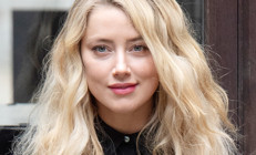 Amber Heard, beş kuruşu olmadığını kanıtlamak için bunu da yaptı