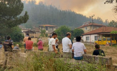 Marmaris yangınında yürek yakan görüntüler
