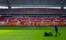 Son Dakika: Galatasarayda sponsorluk zirvesi