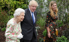 Kraliçe 2. Elizabeth, 70 yıllık saltanatında 14üncü başbakanı da yolcu etti