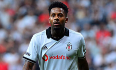 Beşiktaştan ayrılan Jeremain Lensin yeni adresi 3. Lig ekibi oldu
