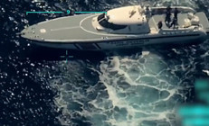 Yunanistan tarafından itilen düzensiz göçmenler kurtarıldı