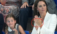 Tam da aldatma söylentilerinin üstüne: Katein ünlü nişan yüzüğü nerede