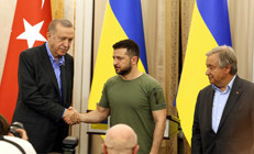 Dünya Lvivdeki tarihi zirveyi konuşuyor... Dış basından Erdoğan vurgusu