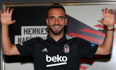 Son Dakika: Schalke 04ten Kenan Karaman sürprizi 3 yıllık imza...