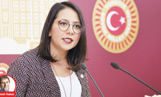 Konforlu alanda slogan atıp alkış toplamak