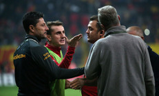 Kayserispor-Galatasaray maçının devre arasında gerginlik Kerem Aktürkoğlu...