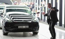 Elon Musk açıkladı Teslada önemli gelişme