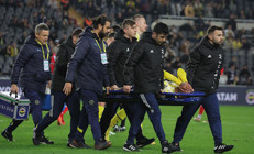 Fenerbahçe-Rayo Vallecano maçında Joao Pedro sakatlandı Gözyaşlarıyla sahayı terk etti