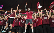 Katarın ateşli taraftarlarının sırrı Galatasaray tribünü UltrAslan Dohaya giderek özel eğitim verdi...