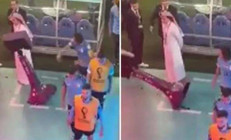 Edinson Cavani çıldırdı VAR monitörünü devirdi...