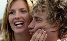 Menopoza girdiğini gördüğüm ilk eşimdi: Üzerimize çatal, bıçak fırlattı