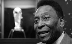 Son Dakika: Efsane futbolcu Pele hayatını kaybetti