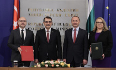 Bulgaristana doğal gaz satış sözleşmesi imzalandı